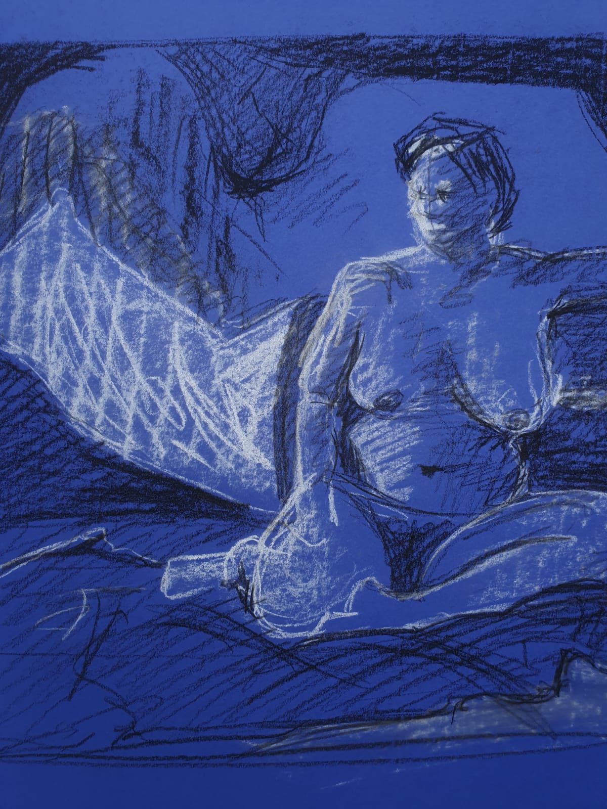 Modeldrawing black and white conté on blue paper