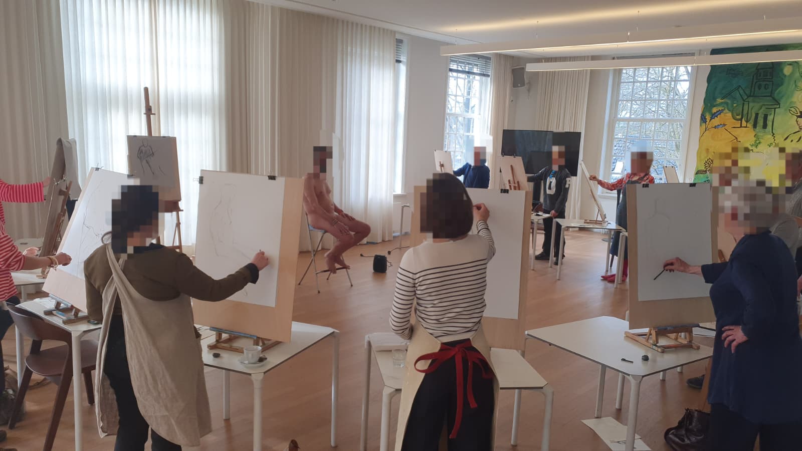 Museum MORE workshop the male nude by artist Rachel Climo