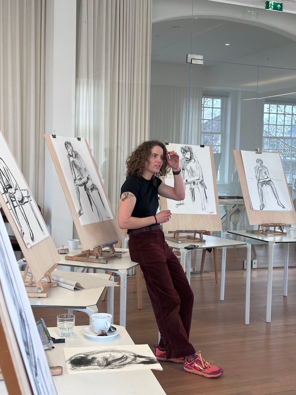 Workshop of the male nude in Museum MORE by Rachel Climo modeldrawing realism art